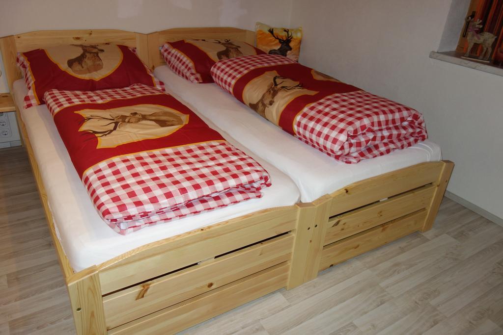 Katja'S Ferienwohnung Тринс Экстерьер фото